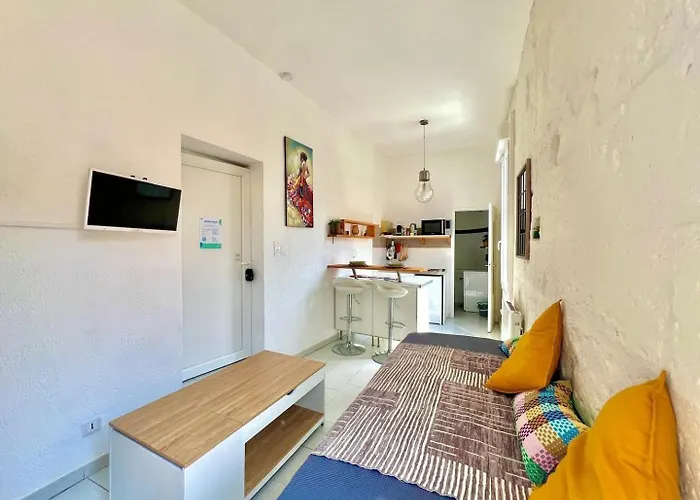 Le Notre Dame, à 400m Des Arènes De Apartamento *